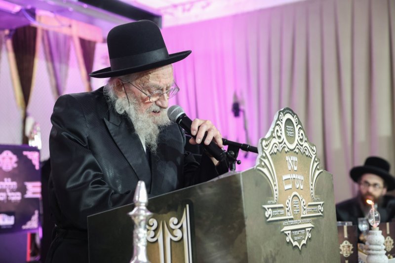 א. אייזנבאך וארי קופרשטוק