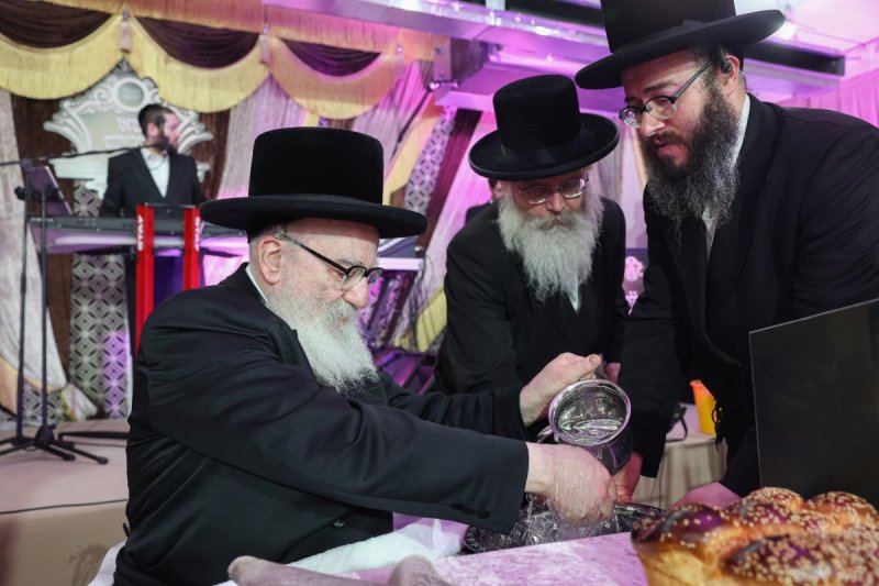 א. אייזנבאך וארי קופרשטוק