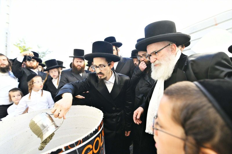 א. אייזנבאך וארי קופרשטוק