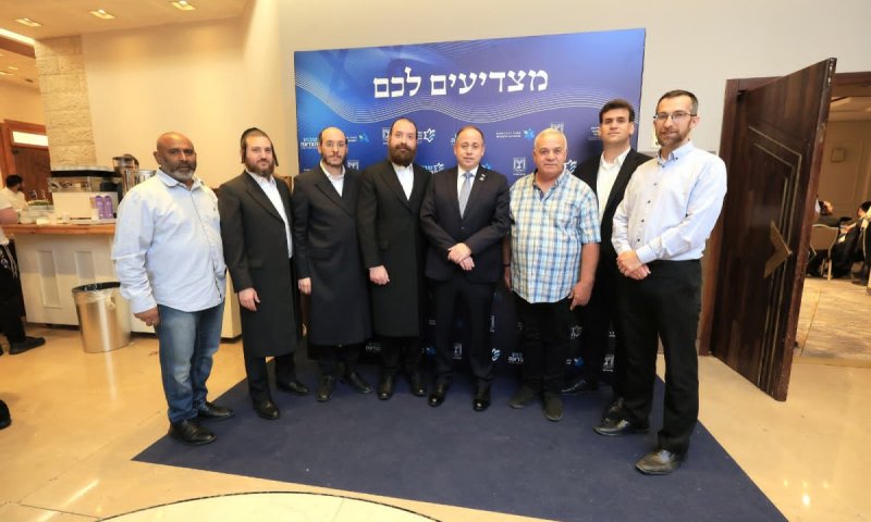 במסגרת שבוע ההצדעה: אירוע הוקרה למשרתי השירות האזרחי מהחברה החרדית בירושלים