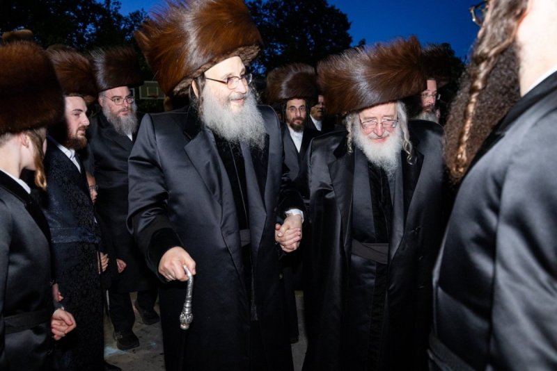 האחים לאנטשעווסקי