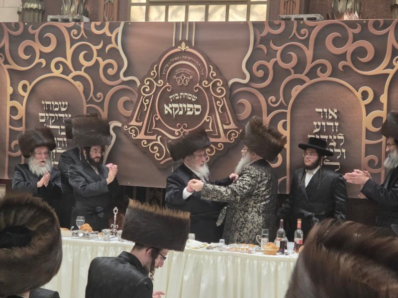 האחים לאנטשעווסקי