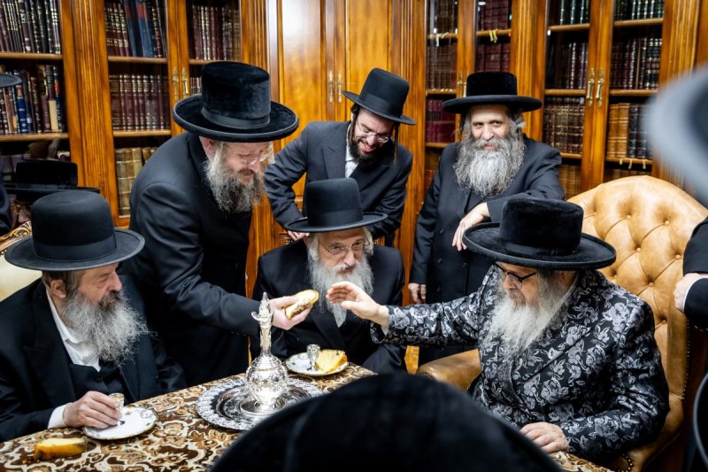 באדיבות המצלם