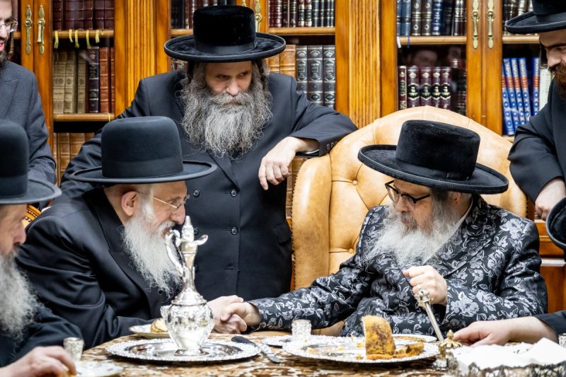 באדיבות המצלם