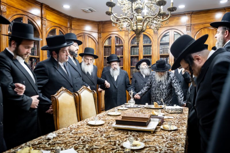 באדיבות המצלם