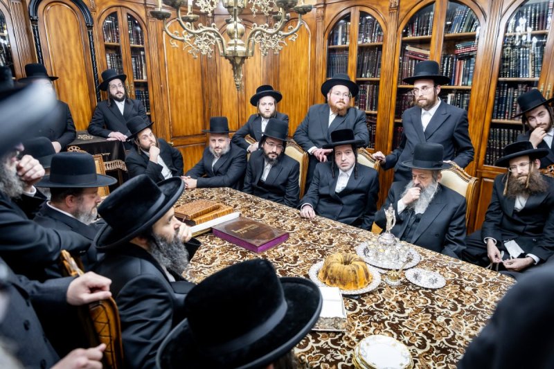 באדיבות המצלם