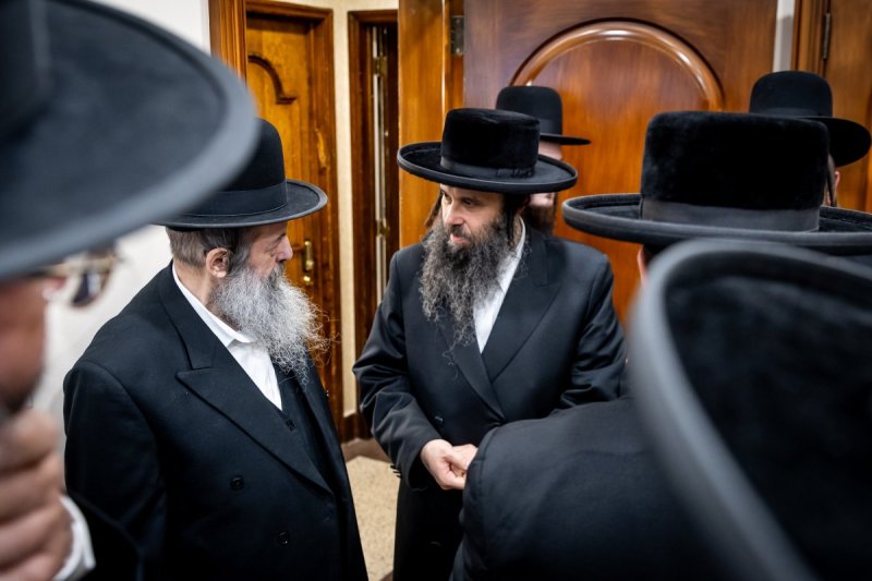 באדיבות המצלם