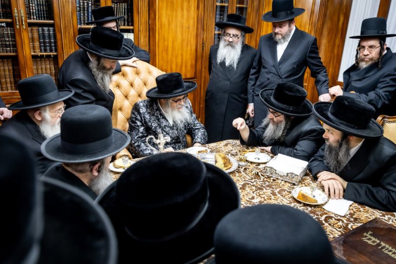 באדיבות המצלם