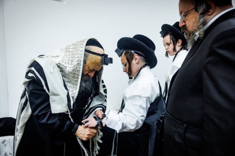 אברומי בלום