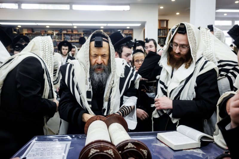 אברומי בלום