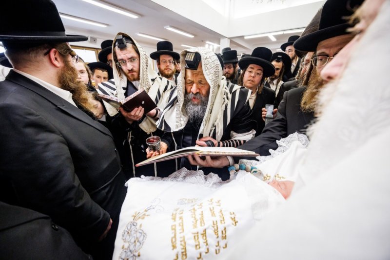 אברומי בלום