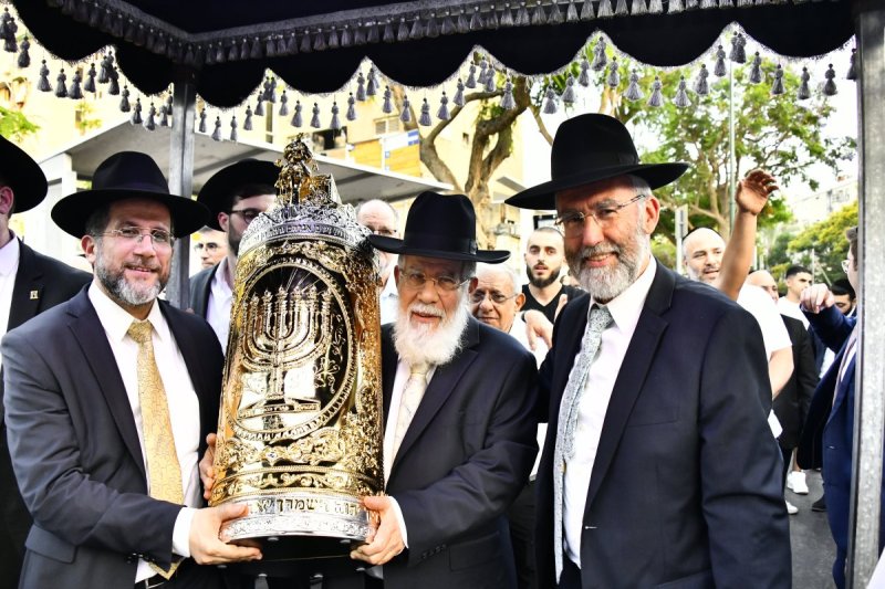 שוקי לרר