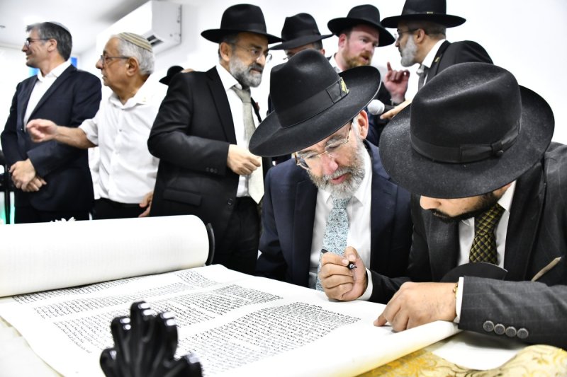 שוקי לרר