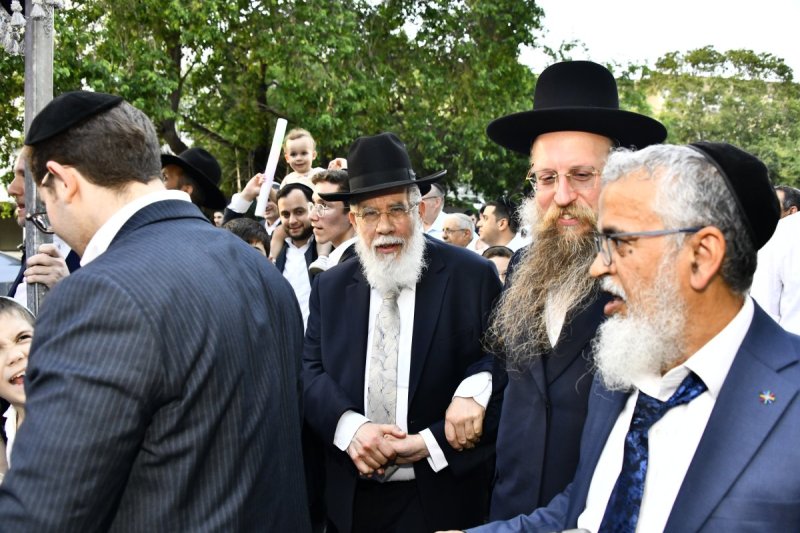 שוקי לרר