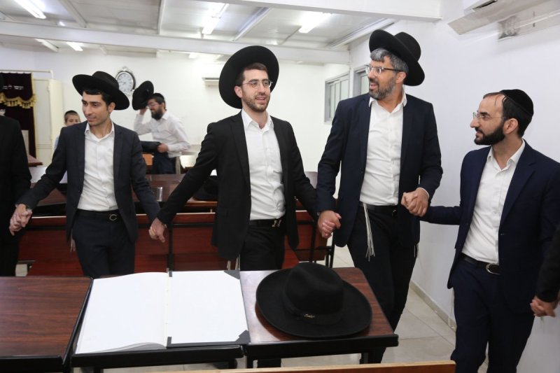 דודי מ.