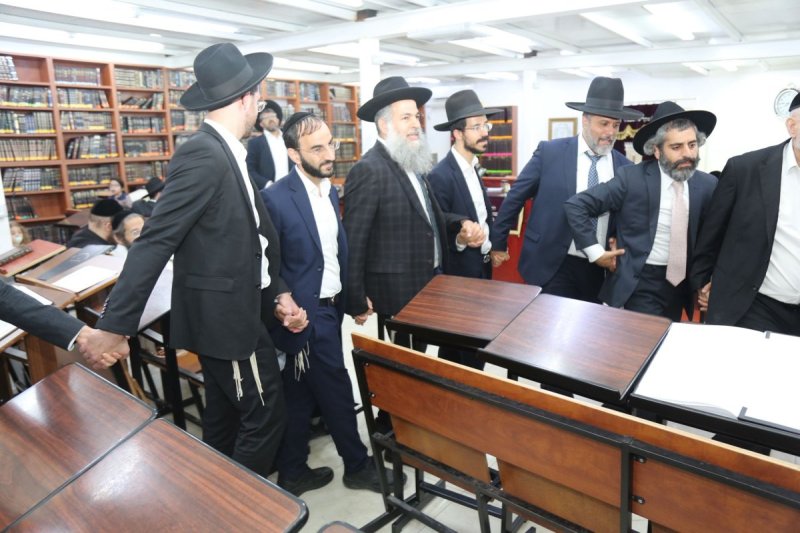 דודי מ.