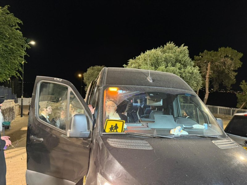 באדיבות המצלם