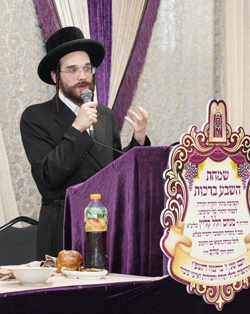 באדיבות המצלם
