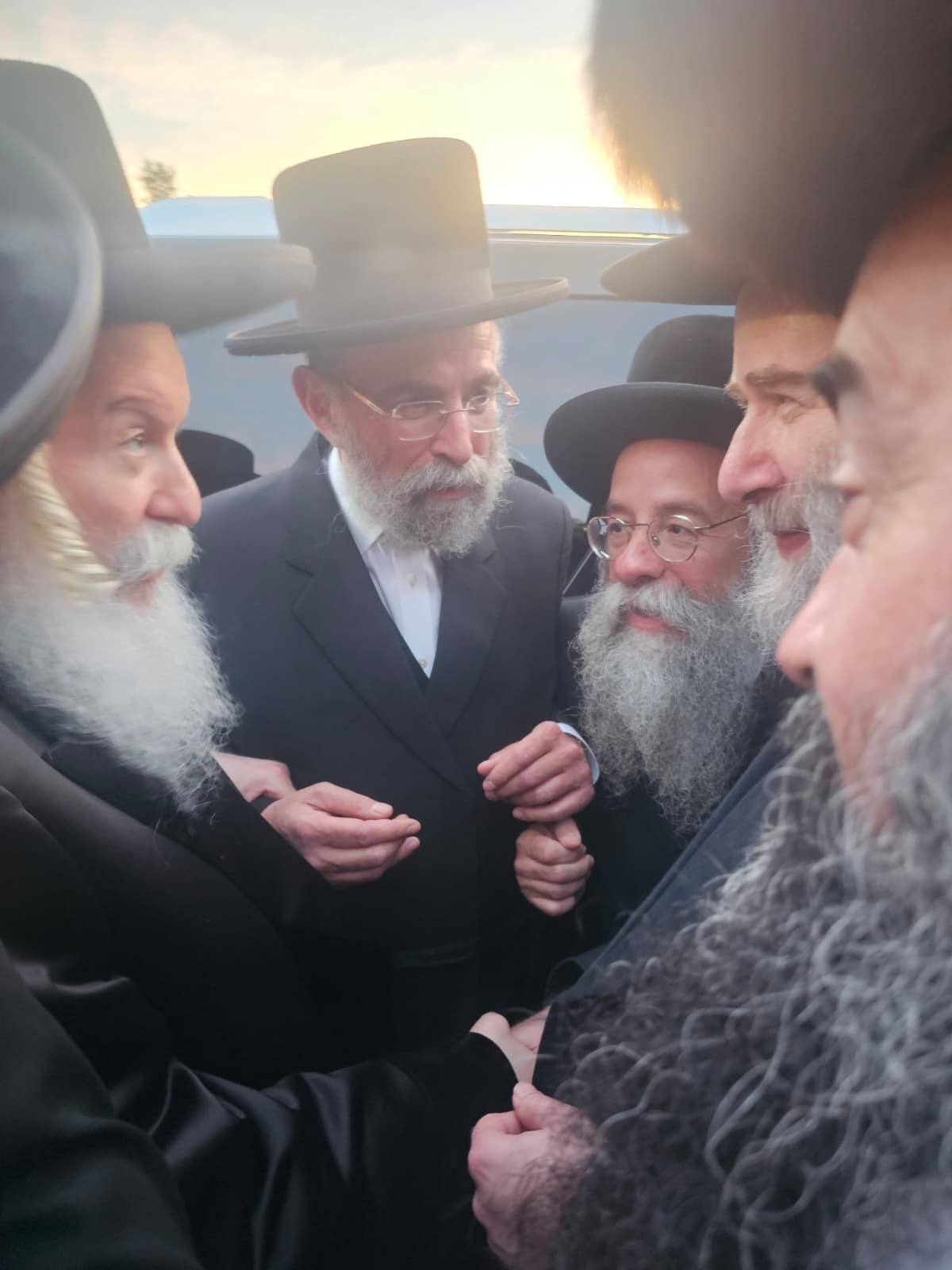 באדיבות המצלם