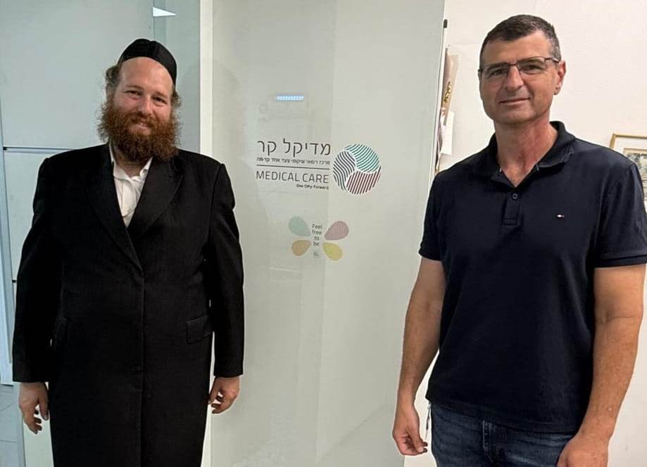 באדיבות המצלם