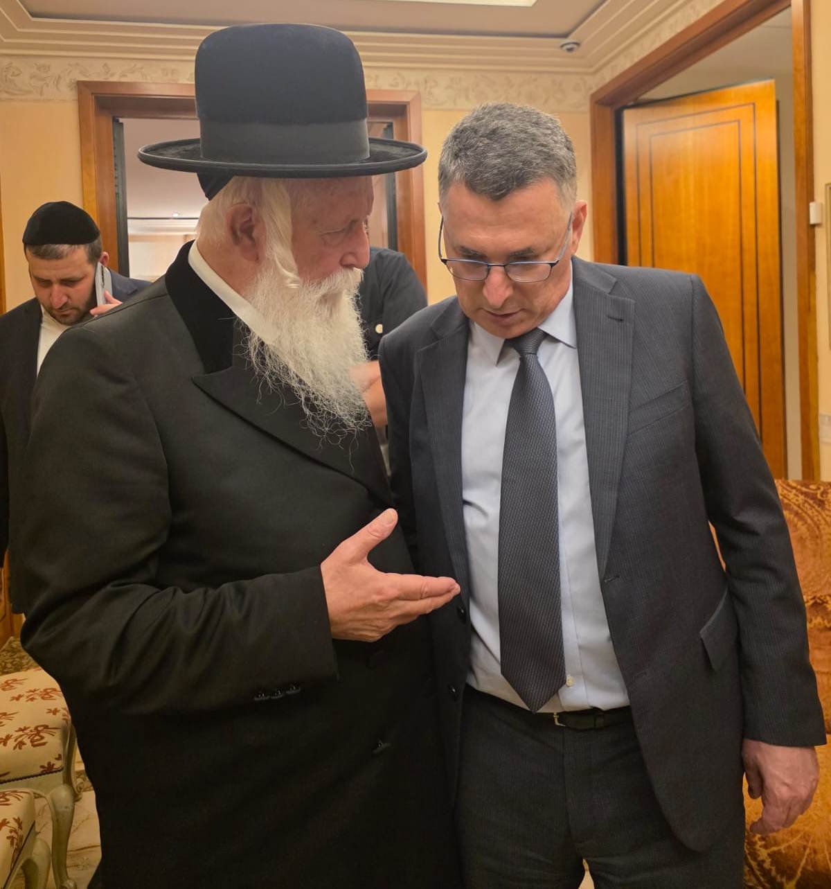 באדיבות המצלם