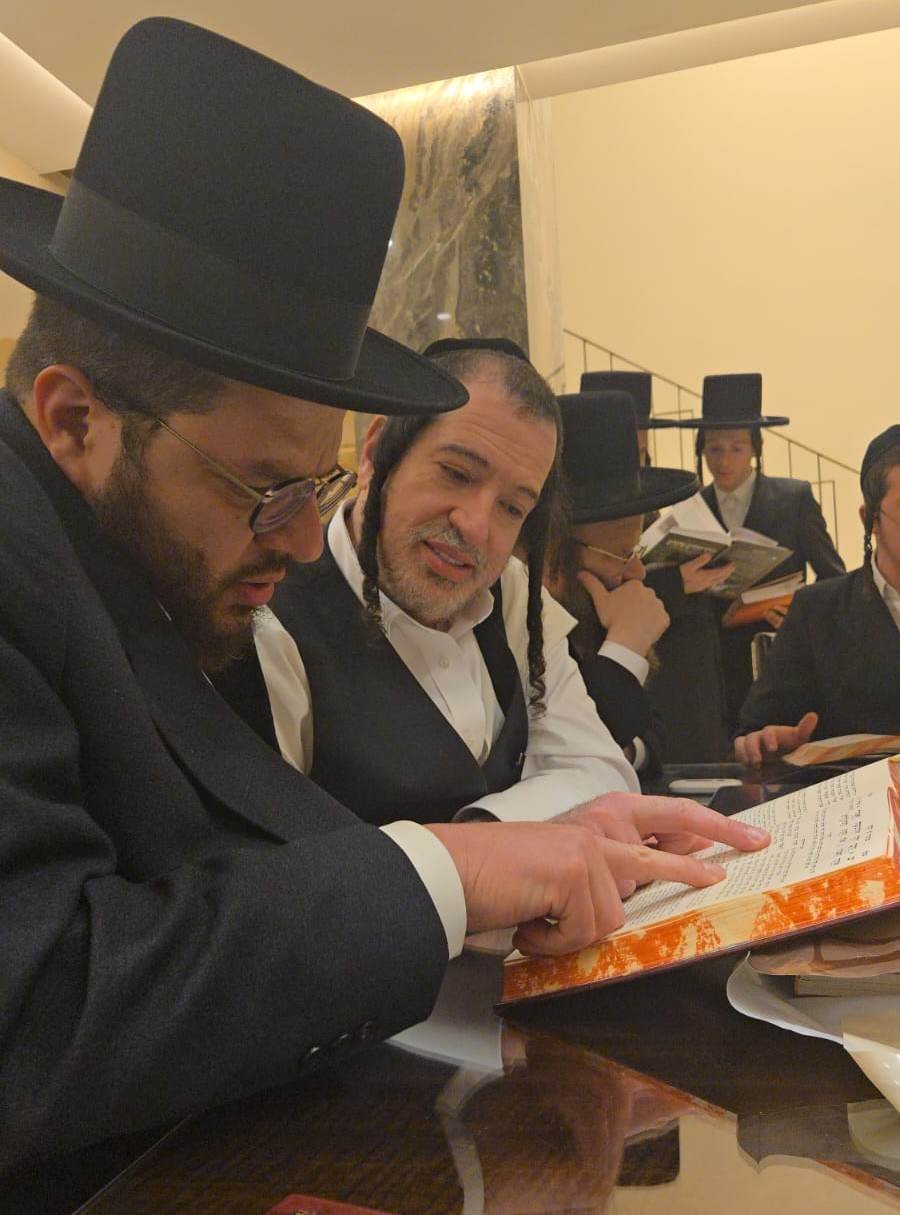 באדיבות המצלם