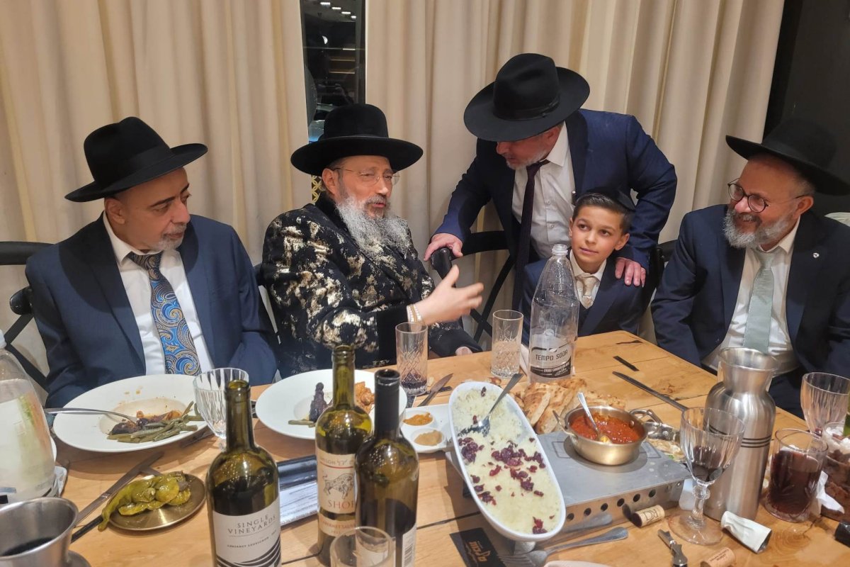 באדיבות המצלם