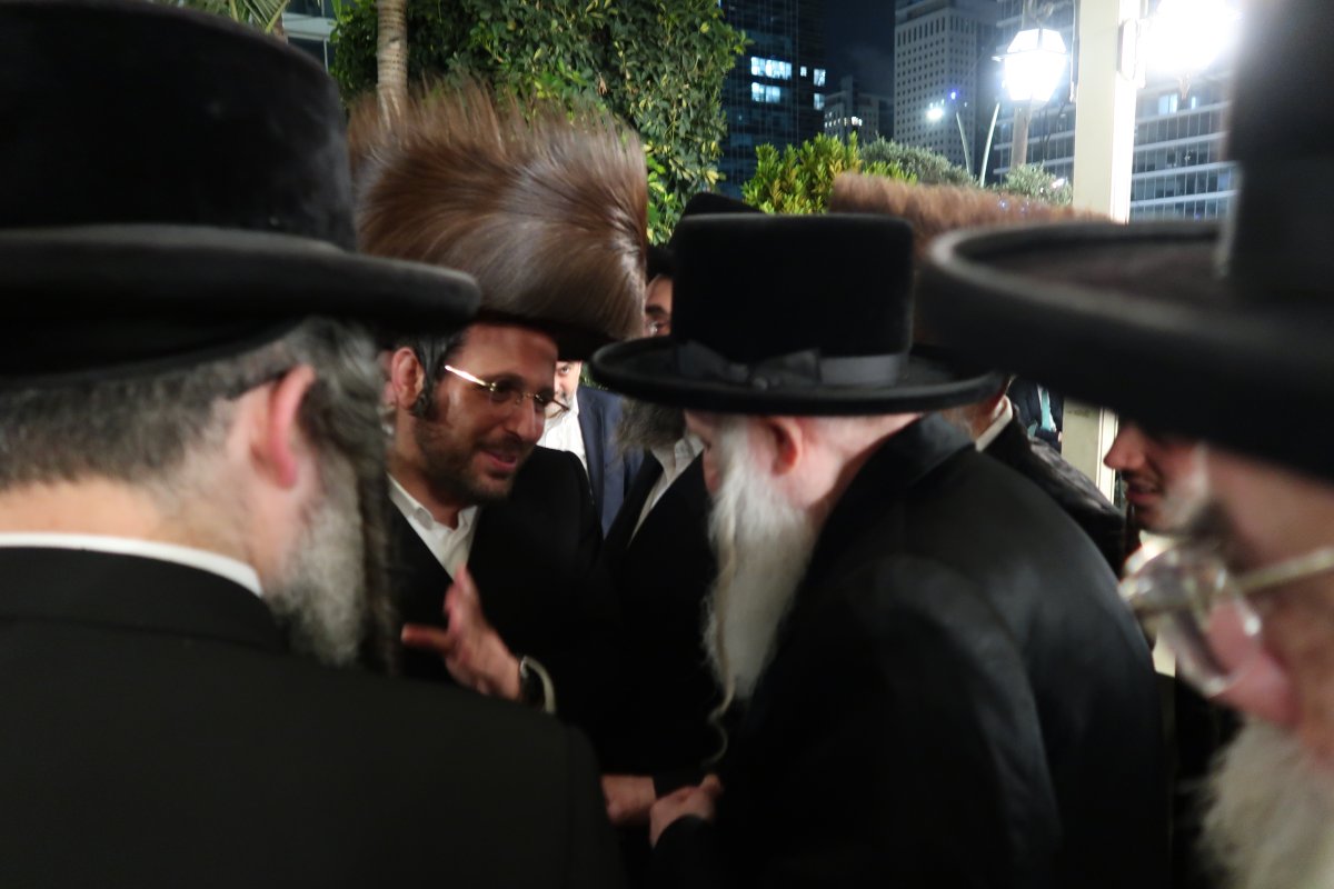 באדיבות המצלם