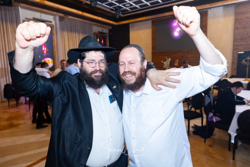 שמואל עמית
