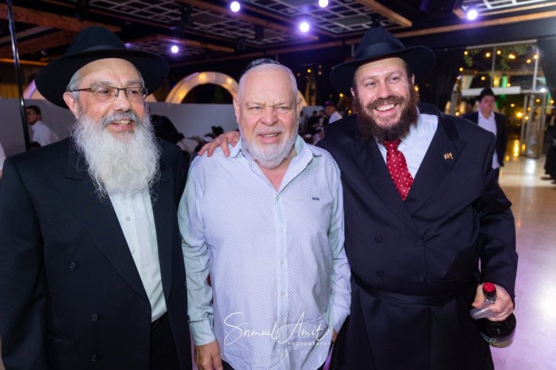 שמואל עמית