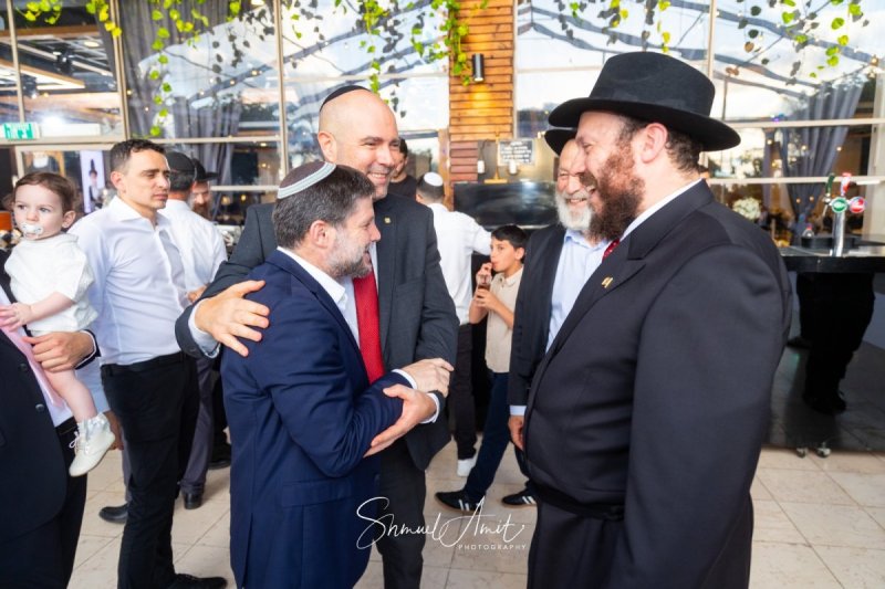 שמואל עמית