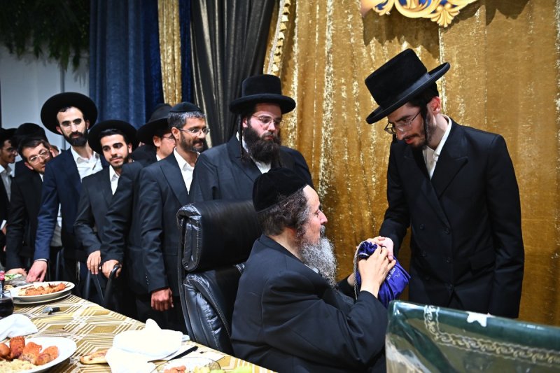 שוקי לרר