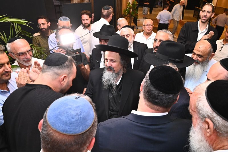 שוקי לרר