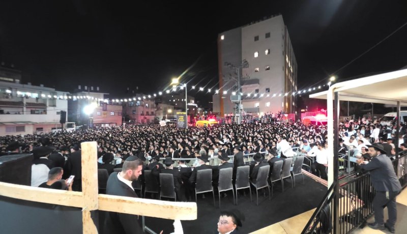 באדיבות המצלם