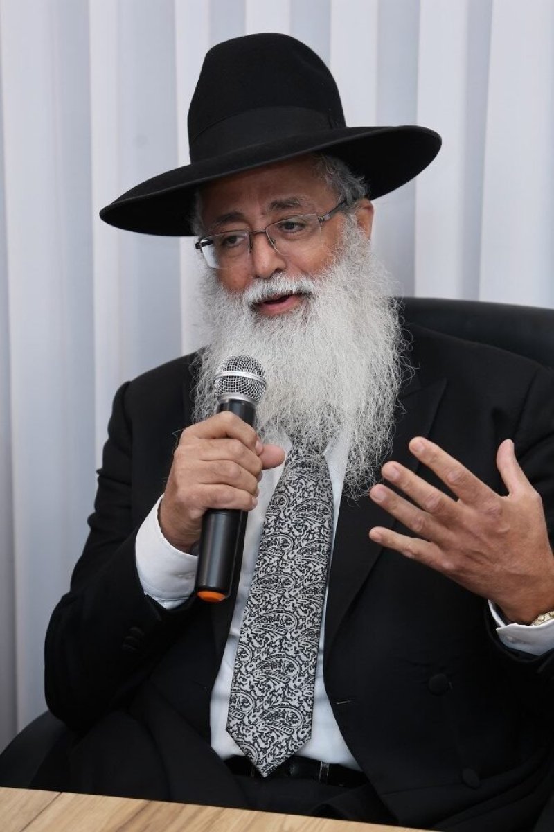 נועם אליהו