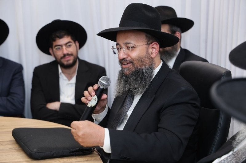 נועם אליהו