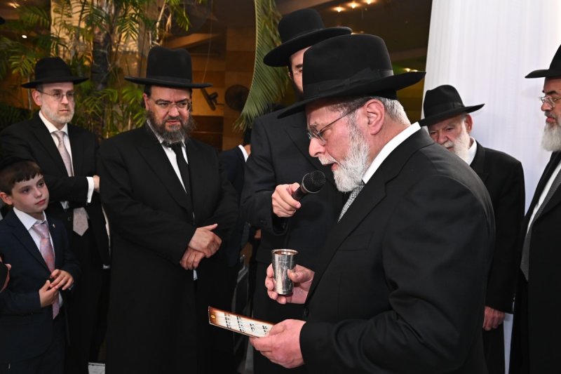 שוקי לרר