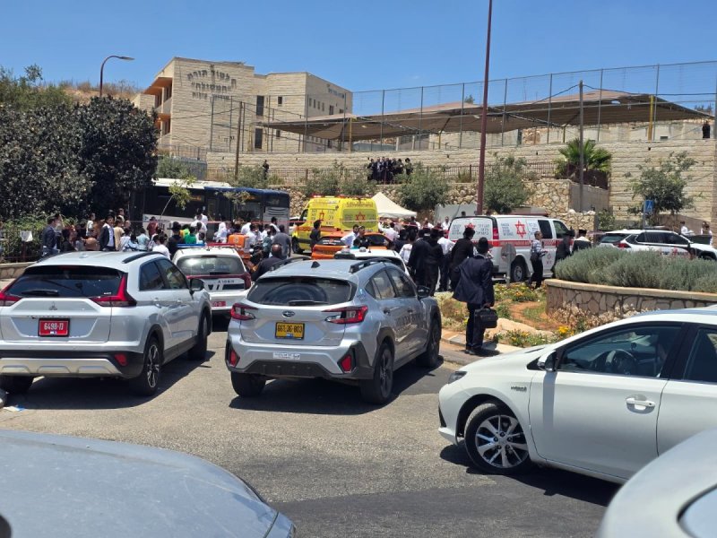 באדיבות המצלם