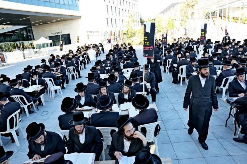 יהושע פרוכטר