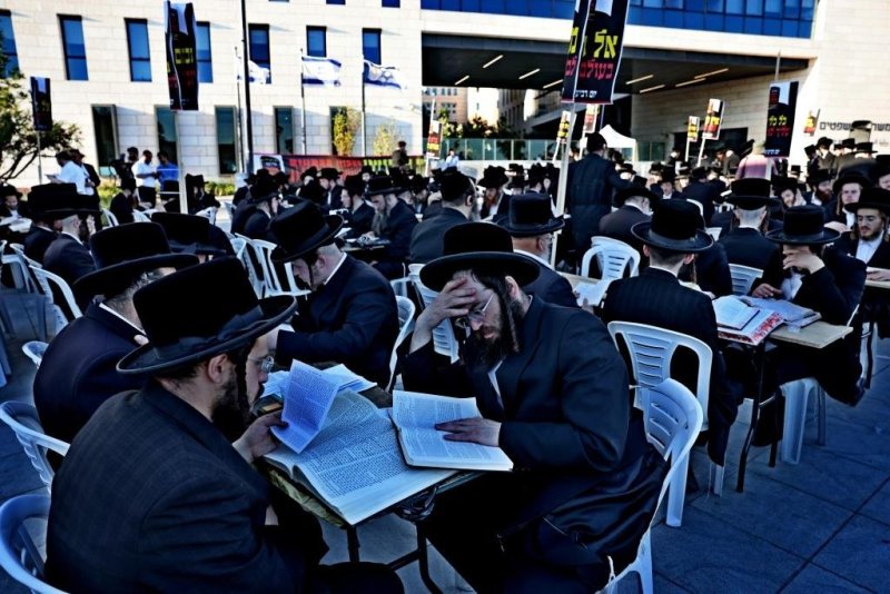 יהושע פרוכטר