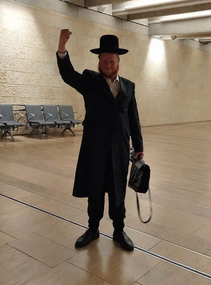 באדיבות המצלם