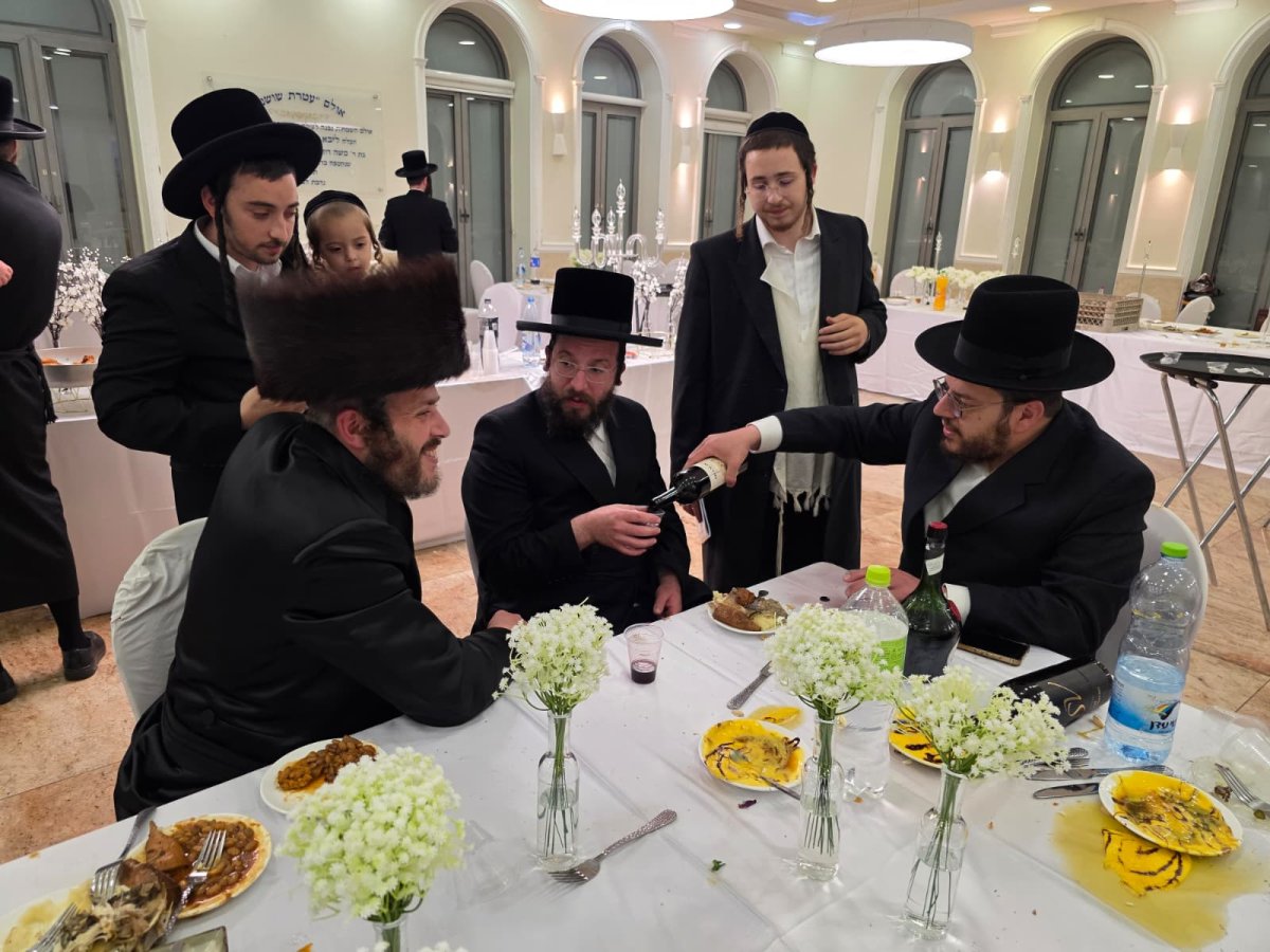 באדיבות המצלם