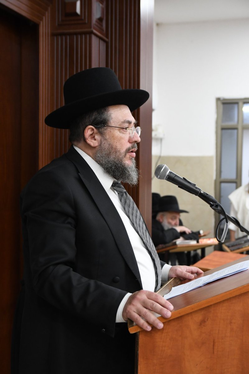 באדיבות המצלם