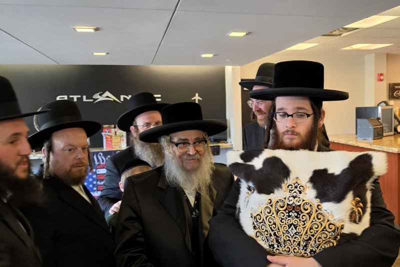 באדיבות המצלם