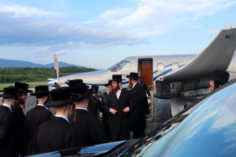 באדיבות המצלם