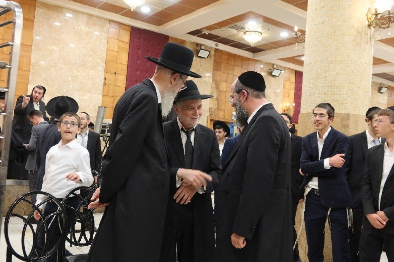 א. שטול