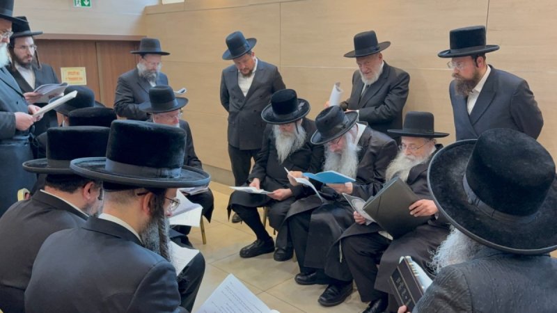 באדיבות המצלם