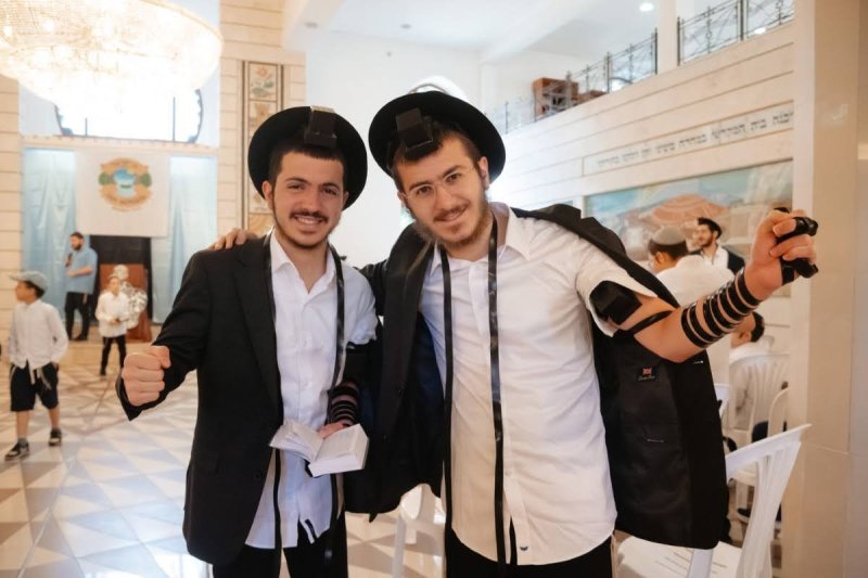 לוי נאזרוב