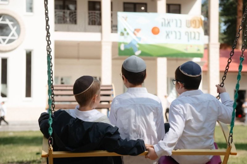 לוי נאזרוב