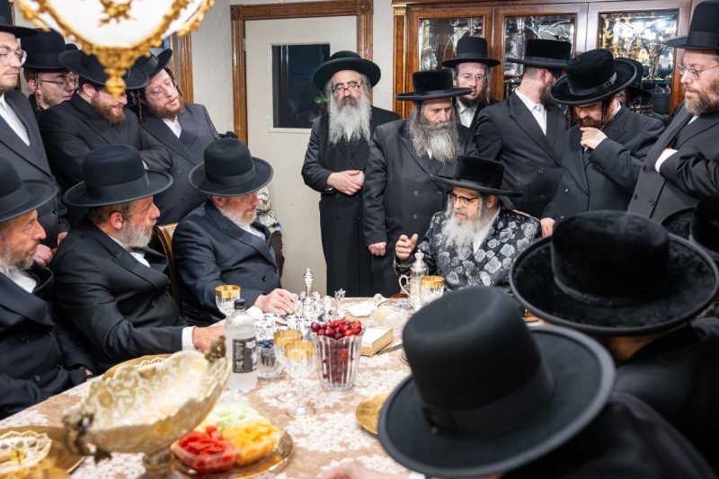 באדיבות המצלם